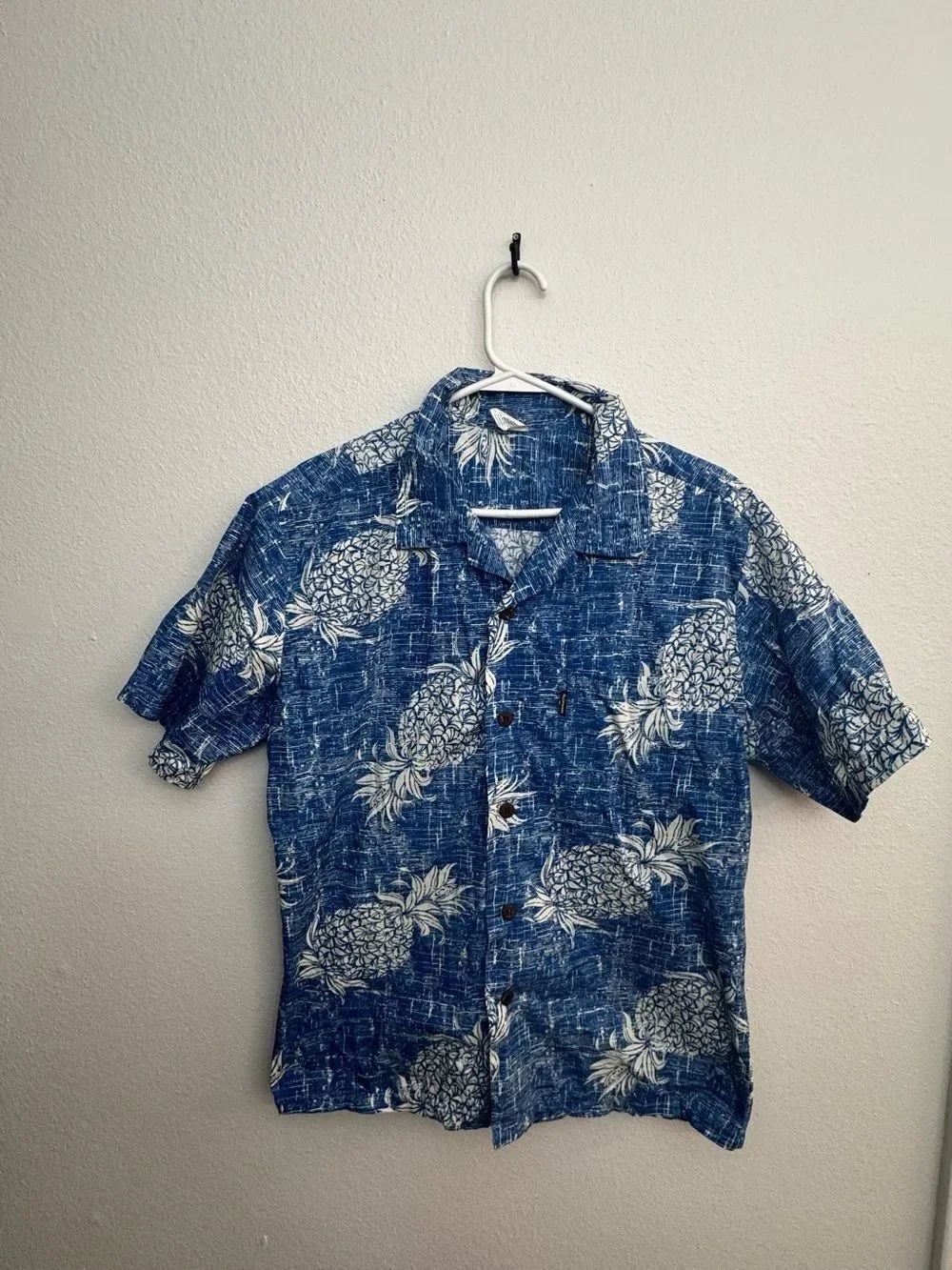 Vintage Palmwave Blue Pineapple Print Collared Shirt - Casual Men's Shirt